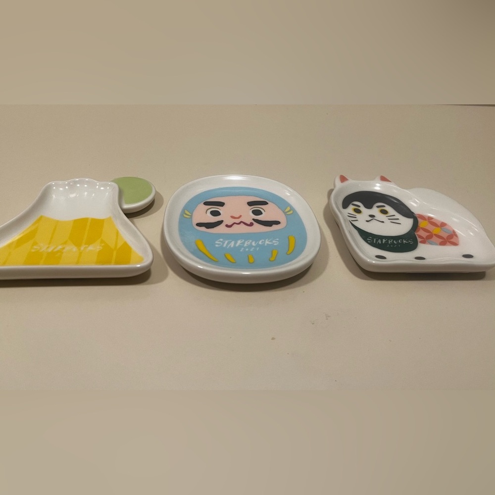 Starbucks New Years Japan 2021 dish set